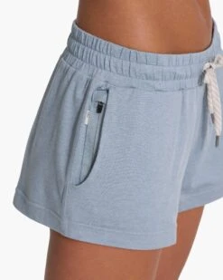 Halo Performance Short | Light Cloud Heather -TrendSphere 0022 VW339HLI FA22 W ECOMM DETAIL 7364