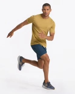 Tradewind Performance Tee | Ojai Heather 15 Tradewind Performance Tee | Ojai Heather -TrendSphere V109HOJ SP23 M ECOMM TOPS FULL 1114 1x1 d689e333 777f 4267 bd12 6542c5de9436