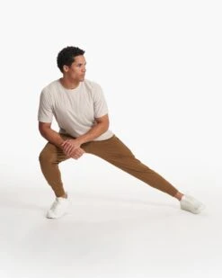 Strato Tech Tee | Suede Heather -TrendSphere V126HUE SP23 M ECOMM TOPS FULL 2205 1x1 ee2b4223 ed45 44cc 8f70 27ee47790ebf