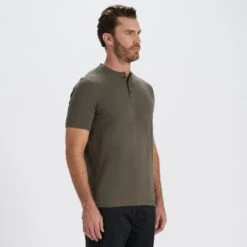 Short-Sleeve Ever Henley | Oregano -TrendSphere V165ORE 2