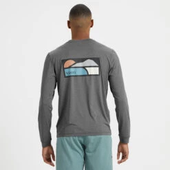 Long-Sleeve Uluwatu Water Tee | Charcoal Heather 11 Long-Sleeve Uluwatu Water Tee | Charcoal Heather -TrendSphere V171HCC 3
