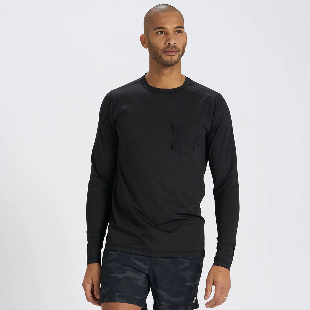 Long-Sleeve Tradewind Performance Tee | Black 4 Long-Sleeve Tradewind Performance Tee | Black - Image 2