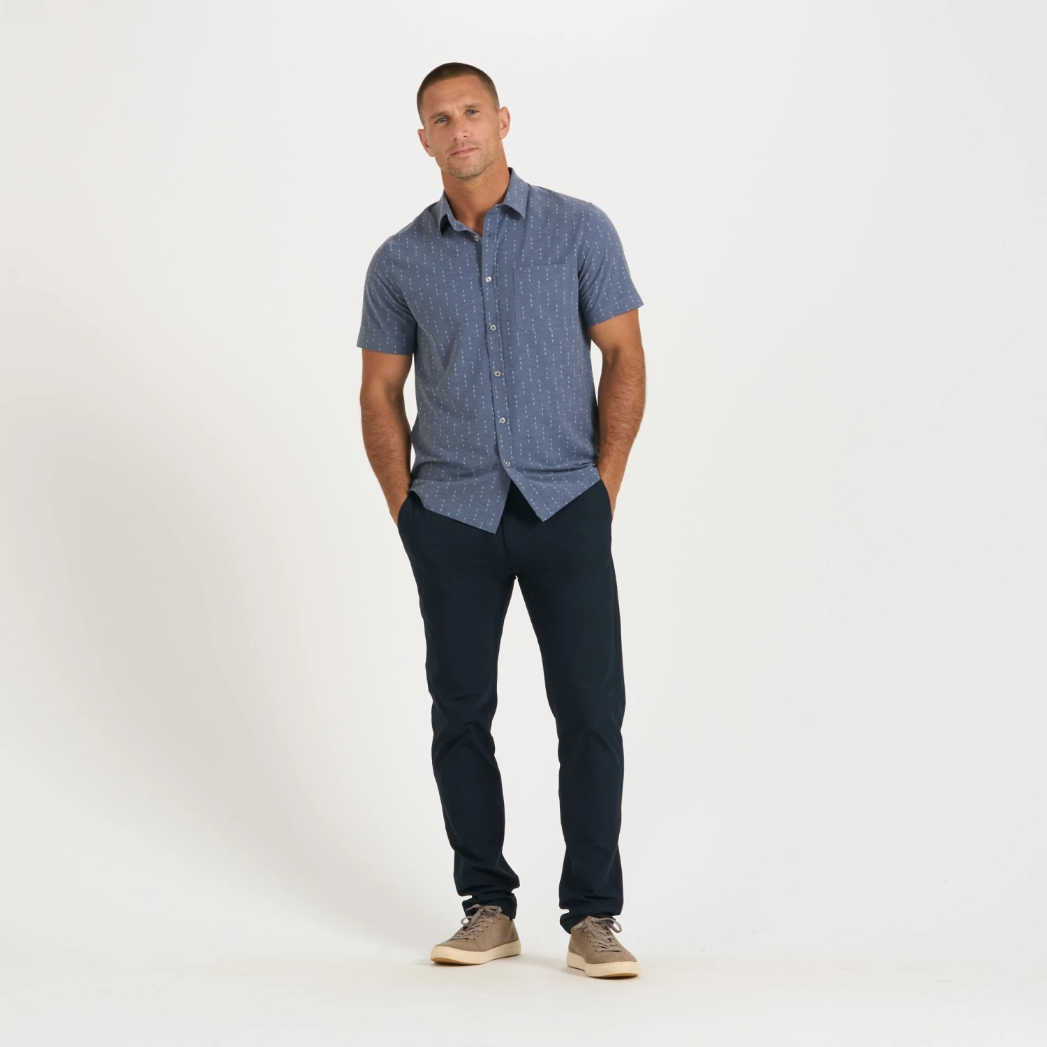 Short-Sleeve Bridge Button Down | Azure Arrows 5 Short-Sleeve Bridge Button Down | Azure Arrows - Image 3