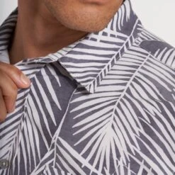 Short-Sleeve Bridge Button Down | Smoke Fronds -TrendSphere V184SMF 0290
