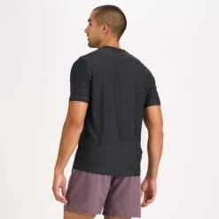 Short-Sleeve Uluwatu 2.0 Water Tee | Black Heather 8 Short-Sleeve Uluwatu 2.0 Water Tee | Black Heather -TrendSphere V189HBK 3