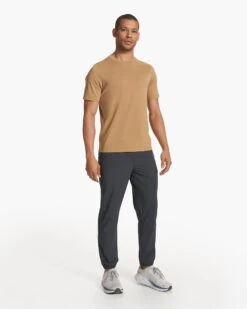 Current Tech Tee | Wheat -TrendSphere V195WHE FA23 M ECOMM TOPS FULL 3