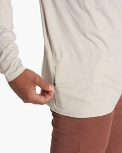 Ease Performance Half Zip | Suede Heather 11 Ease Performance Half Zip | Suede Heather -TrendSphere V221HUE SP23 M ECOMM FLEECE DETAIL 2315 1x1 1741c1ed cd14 4015 947d bf546a092a6f