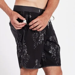 Cruise Boardshort | Black Vintage Floral -TrendSphere V314BVF 4