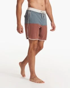 Cruise Boardshort | Lake Hazelnut Linen Texture Block 11 Cruise Boardshort | Lake Hazelnut Linen Texture Block -TrendSphere V314LHL SP23 M ECOMM BOARDSHORTS DETAIL 2179