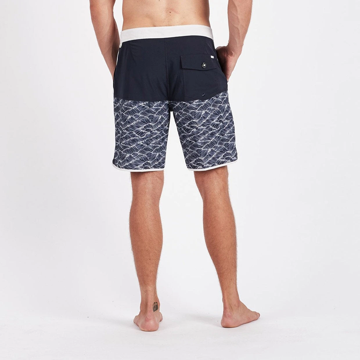 Cruise Boardshort | Navy Wave Block 5 Cruise Boardshort | Navy Wave Block - Image 3