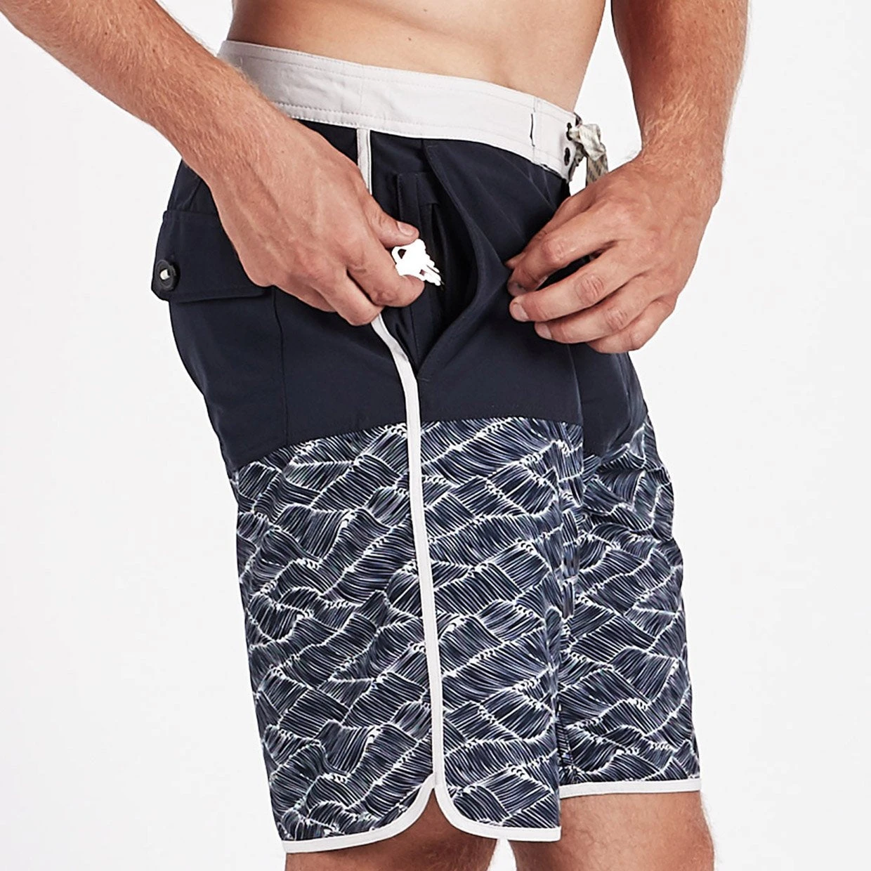 Cruise Boardshort | Navy Wave Block 6 Cruise Boardshort | Navy Wave Block - Image 4