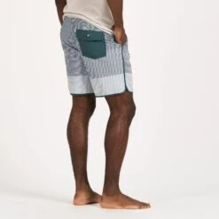 Cruise Boardshort | Steel Blue Wave Stripe 9 Cruise Boardshort | Steel Blue Wave Stripe -TrendSphere V314SBW 3 fbc2edba 07eb 4481 8d1b 00a3dc696ae2