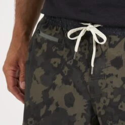 Banks Short | Oregano Camo Flower -TrendSphere V330CFO 7 8d32dbba efc7 4911 8ae4 dca5fc746020