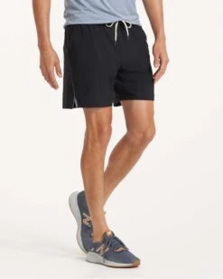 Trail Short | Black Heather Grey Stripe -TrendSphere V341BHG 0406 5b53e8d8 d97c 4a2d ae9a 28af85716729