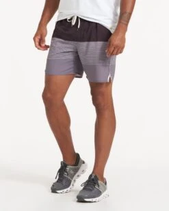 Trail Short | Quartz Stripe -TrendSphere V341QST 2362 95cbf618 dbc9 44dc a6c3 765e1bfa0d70