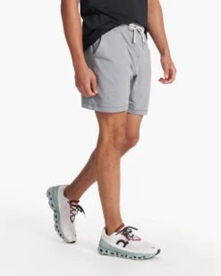 Ponto Short | Steel Heather -TrendSphere V344STH SP23 M ECOMM SHORTS DETAIL 0292 1X1 113d37a0 9385 4133 be81 daa7c1a09848