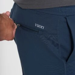 Sunday Performance Short | Indigo -TrendSphere V381IND 0404