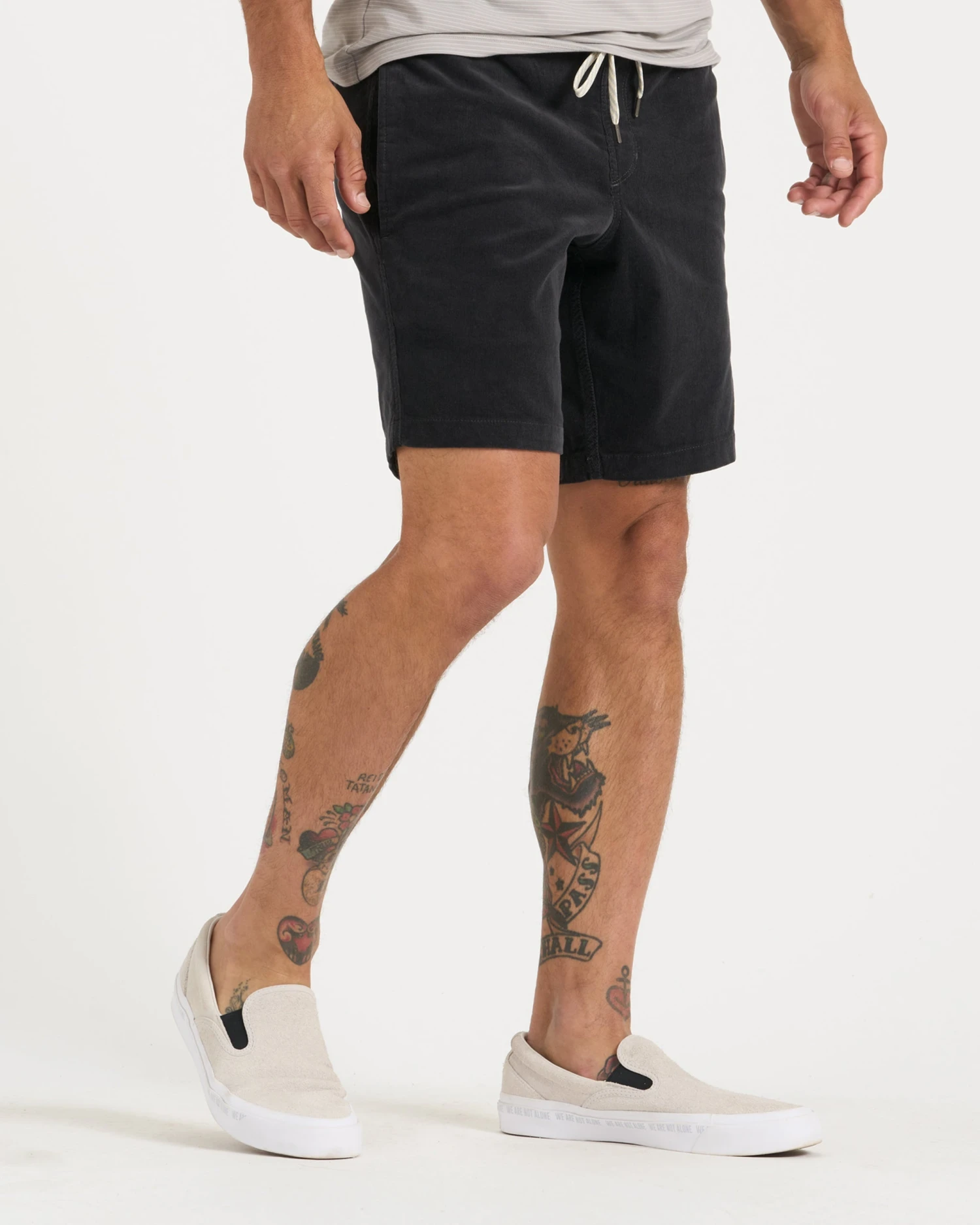 Optimist Short | Charcoal 6 Optimist Short | Charcoal - Image 4