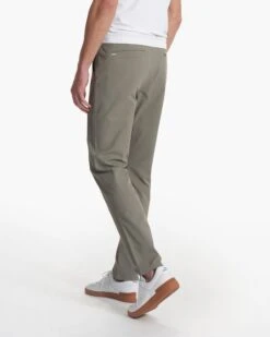 Cascade Tech Chino Pant | Woodash -TrendSphere V427WDA SP23 M ECOMM PANTS BOTTOM 1755 1X1 47bb1964 2213 47b1 9bad d715a8c60b33