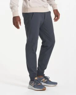 Meta Jogger | Charcoal -TrendSphere V436CCL 0091