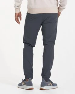 Meta Jogger | Charcoal -TrendSphere V436CCL 0099