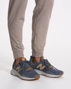 Ponto Performance Jogger | Walnut Heather 15 Ponto Performance Jogger | Walnut Heather -TrendSphere V438HWA SP23 M ECOMM PANTS DETAIL 4622 1x1 d00f9509 4101 4696 8a22 942cfe07a78c