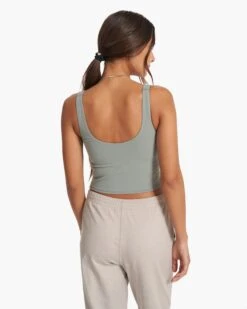 Daily Crop | Stormy -TrendSphere VW1027STY SP23 W ECOMM TOPS TOP 3434 1x1 376f3acf 94cf 4e59 9a52 d574e629da49