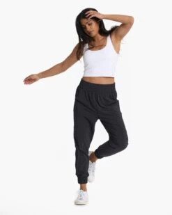 Daily Crop | White -TrendSphere VW1027WHT 2115