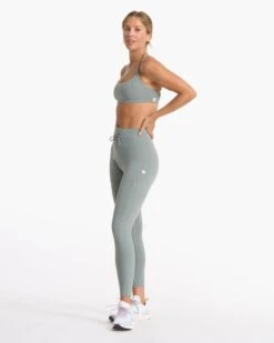 Tempo Bra | Stormy -TrendSphere VW1029STY SP23 W ECOMM SPORTSBRAS TOP 03715 1X1 df273fb7 4b71 4fc9 9469 7871031d0307