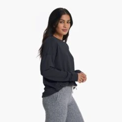 Long-Sleeve Sunrise Crew | Black 14 Long-Sleeve Sunrise Crew | Black -TrendSphere VW1048BLK 0847