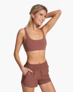 Yosemite Bra | Hazelnut -TrendSphere VW104HZN FA23 W ECOMM sportsbras FRONT ALT TOPS 4