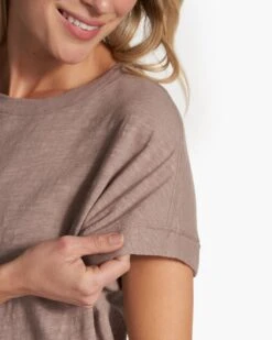 Sunset Easy Tee | Graphite 8 Sunset Easy Tee | Graphite -TrendSphere VW1065GPH FA23 M ECOMM TOPS DETAIL 1