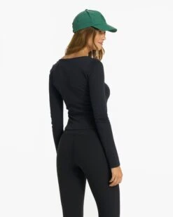 Long-Sleeve Sunrise Square Neck | Black -TrendSphere VW1076BLK 1617