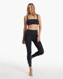 Evolve Square Neck Bra | Black -TrendSphere VW1081BLK SP23 W ECOMM SPORTSBRAS FULL 0134 1x1 075012e6 c4ae 4e6e 9870 929414aa80a1