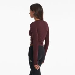 Long-Sleeve Coast Crop Crew | Ruby -TrendSphere VW1084RUB 03876