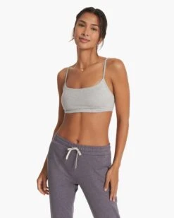Halo Essential Bra | Pale Grey Heather 11 Halo Essential Bra | Pale Grey Heather -TrendSphere VW1110PHG SP23 W ECOMM SPORTSBRAS TOP 3015 1X1 94ab7fba 5ff3 40a1 92d2 0083103cc13c