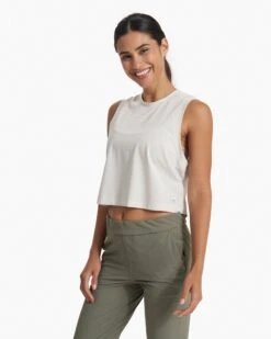 Feather Crop Tank | Salt -TrendSphere VW1119SAL SP23 W ECOMM TOPS 3938 TOP 1x1 0834f190 fa90 45b9 9763 641fa7752a57