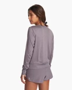 Daydream Crew | Sawyer Heather -TrendSphere VW133HSW FA23 W ECOMM TOPS BACK TOPS 8