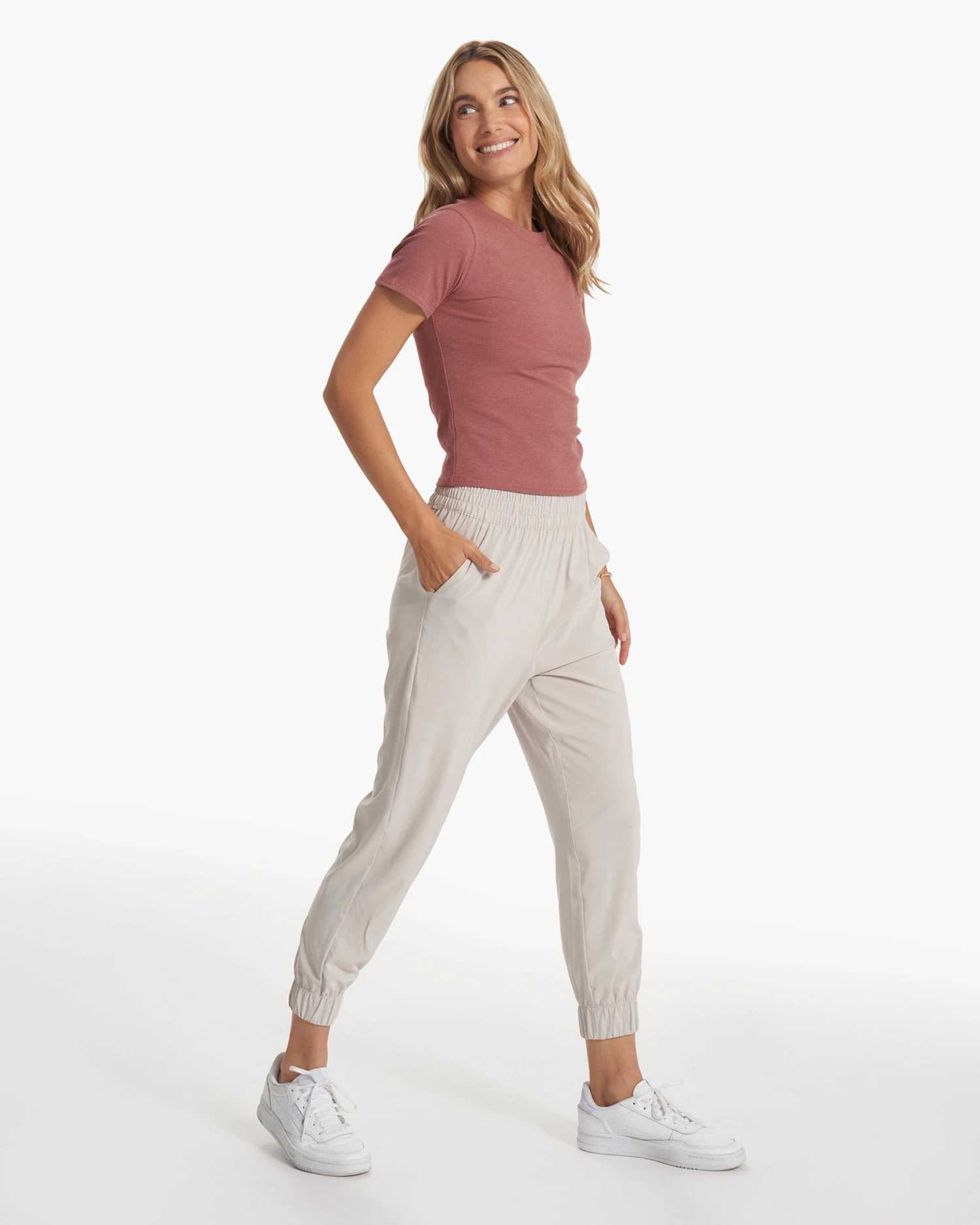 Pose Fitted Tee | Rosewood Heather 7 Pose Fitted Tee | Rosewood Heather - Image 5