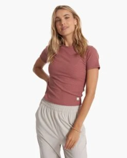 Pose Fitted Tee | Rosewood Heather 9 Pose Fitted Tee | Rosewood Heather -TrendSphere VW169HRO SP23 W ECOMM TOPS 3404 1X1 b7d893c9 39e3 4c0a 8775 f556d8f43985