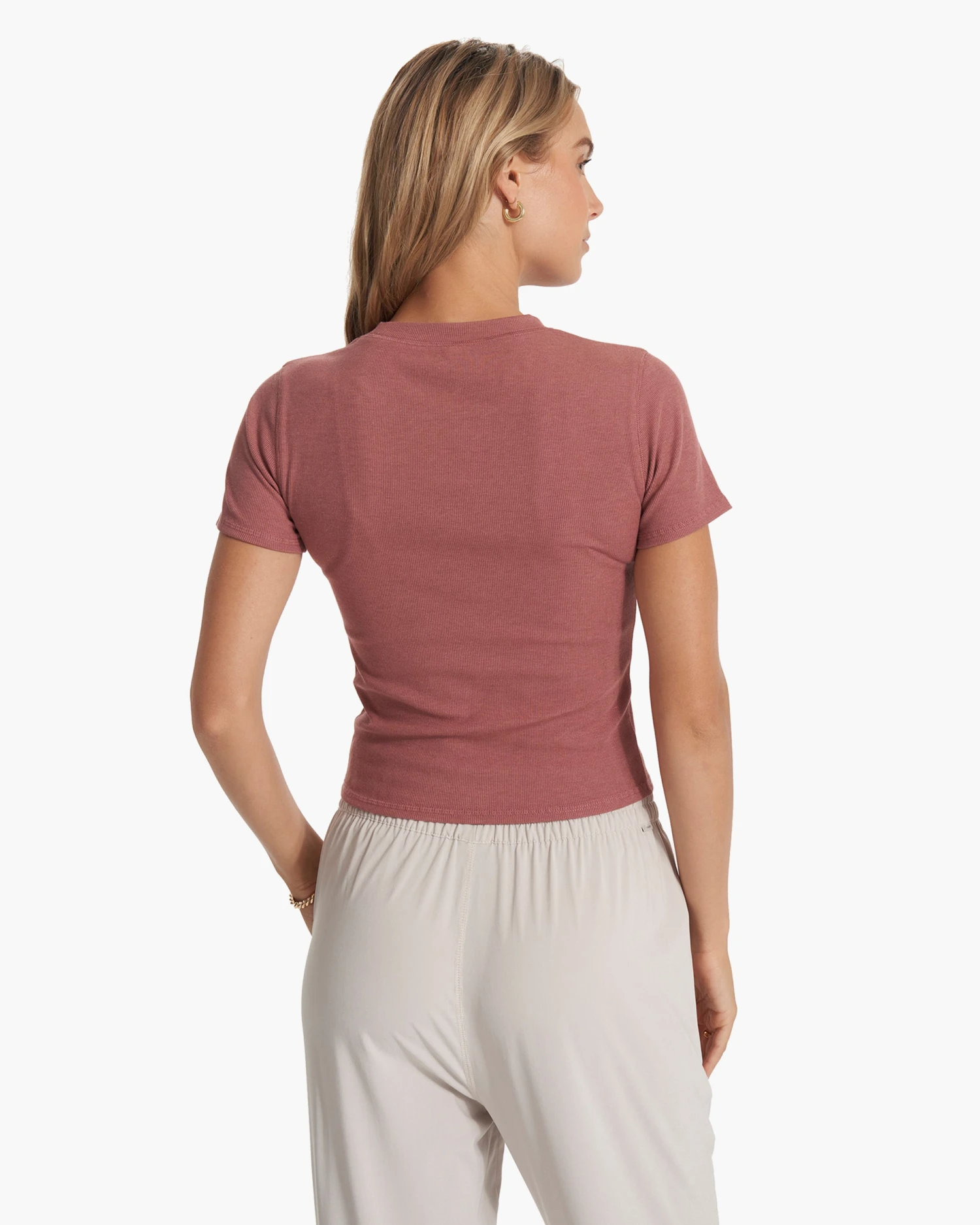Pose Fitted Tee | Rosewood Heather 5 Pose Fitted Tee | Rosewood Heather - Image 3