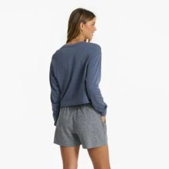 Long-Sleeve Coast Tee | Azure 11 Long-Sleeve Coast Tee | Azure -TrendSphere VW170AZR 1591