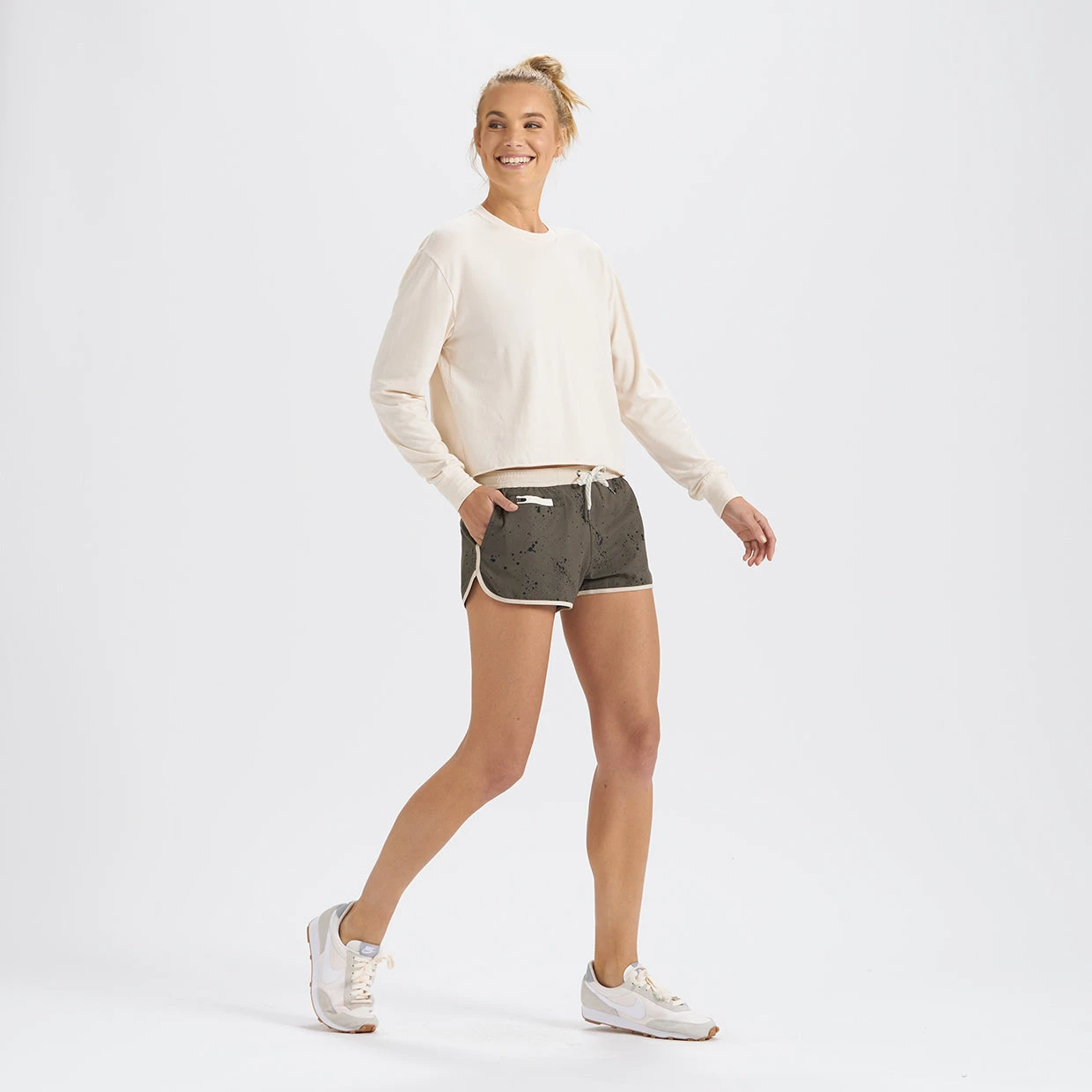 Long-Sleeve Coast Tee | Natural 6 Long-Sleeve Coast Tee | Natural - Image 4