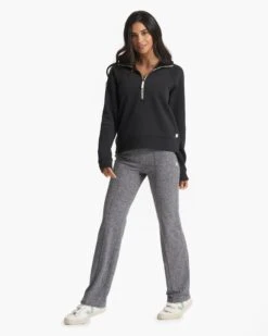 Restore Half Zip | Washed Black -TrendSphere VW233WBL FA22 W ECOMM FULL 0115