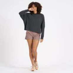 Sunnyside Crew | Charcoal 9 Sunnyside Crew | Charcoal -TrendSphere VW242CCL 4