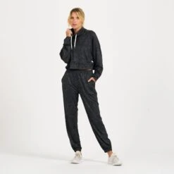 Halo Crop Funnel Neck | Charcoal Tortoise -TrendSphere VW255CTS 4 a3d4a2c1 8a65 422b 82f7 594d3e75acf5