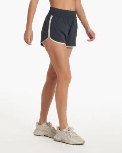 Cardiff Short | Charcoal Color Block -TrendSphere VW3009CCB SP23 W ECOMM SHORTS BOTTOM 3150 1x1 14a281f1 a9f2 475a 9cae 1ffc3b914591