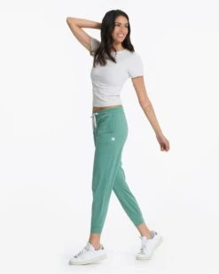 Performance Jogger | Celadon Heather -TrendSphere VW303HCN 2940
