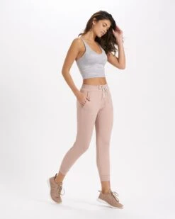 Performance Jogger | Dogwood Heather -TrendSphere VW303HDW 4 24fb152e e0f6 4d7e ae8f 0928f76edbd2