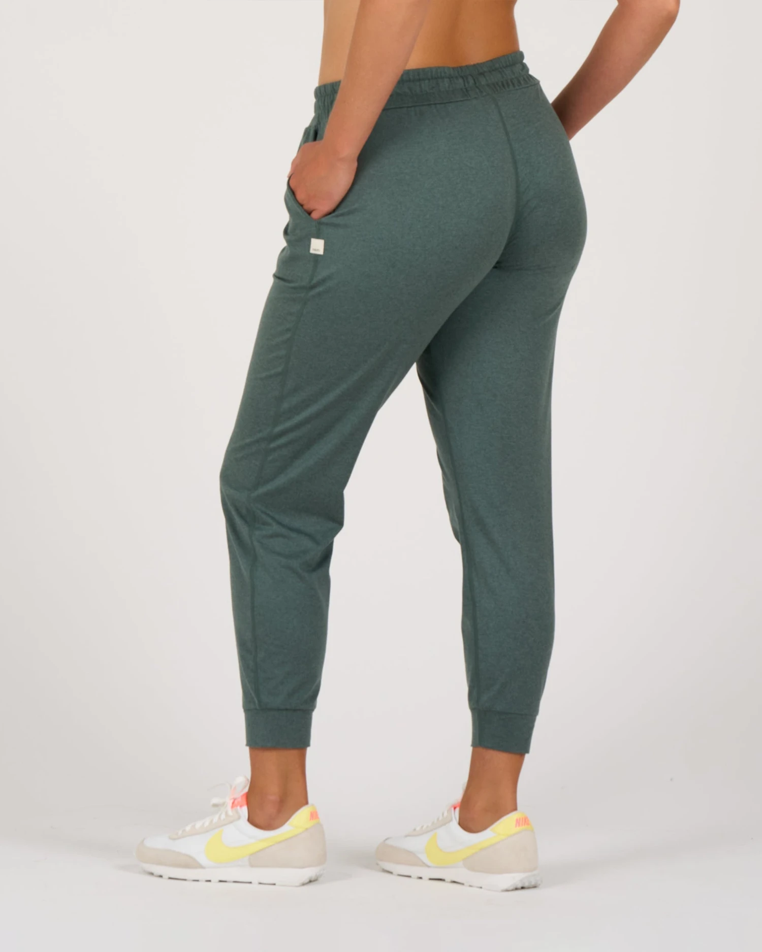 Performance Jogger | Kelp Heather 3 Performance Jogger | Kelp Heather